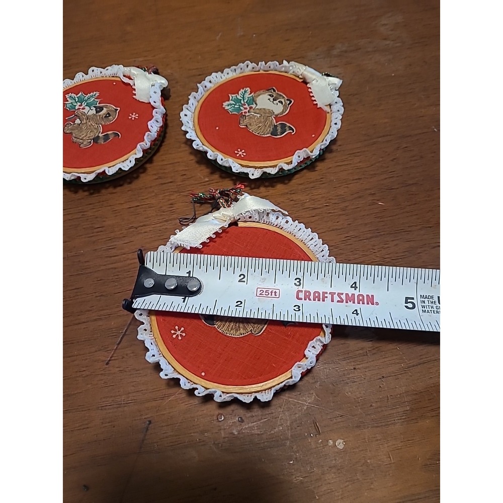 6 Handmade Raccoon Christmas Ornaments In Wooden Embroidery Hoops Lace Red - Picture 6 of 6